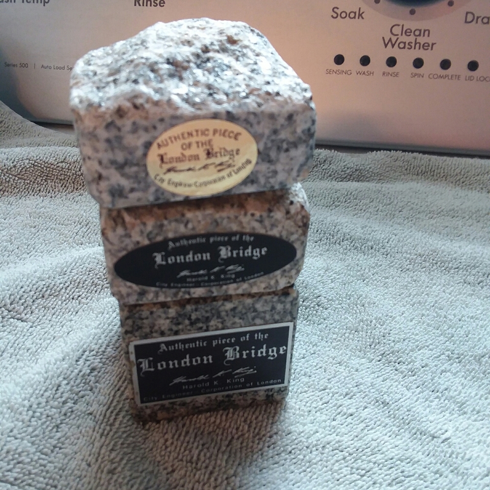 Authentic 3 piece stack of the London bridge!
